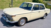 BMW 2000