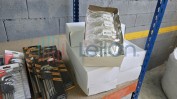 LOTE COMPOSTO POR DIVERSAS FERRAMENTAS E ACESSÓRIOS COM 2 ESTANTES