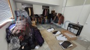 DIVERSO MATERIAL E EQUIPAMENTO PARA CONFEÇÃO DE PELES
