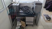 DIVERSO MATERIAL E EQUIPAMENTO PARA CONFEÇÃO DE PELES