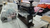 DIVERSO MATERIAL E EQUIPAMENTO PARA CONFEÇÃO DE PELES