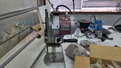DIVERSO MATERIAL E EQUIPAMENTO PARA CONFEÇÃO DE PELES