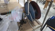 DIVERSO MATERIAL E EQUIPAMENTO PARA CONFEÇÃO DE PELES