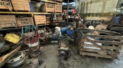 DIVERSO EQUIPAMENTO DE ESCRITÓRIO E DIVERSO MATERIAL E EQUIPAMENTO PARA REPARAÇÃO DE PESADOS