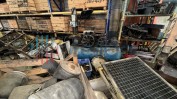 DIVERSO EQUIPAMENTO DE ESCRITÓRIO E DIVERSO MATERIAL E EQUIPAMENTO PARA REPARAÇÃO DE PESADOS