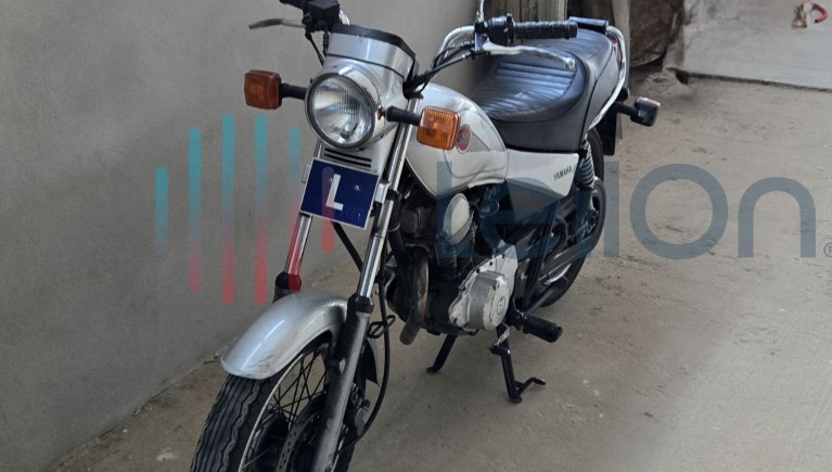 MOTOCICLO DA MARCA “YAMAHA” SR125