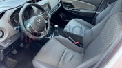 TOYOTA YARIS do ano 2015