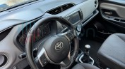 TOYOTA YARIS do ano 2015