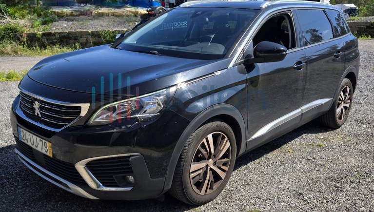 PEUGEOT MODELO 5008