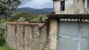 1/3 DO PRÉDIO URBANO – CASA DE HABITAÇÃO DE R/C E 1º ANDAR