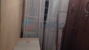 PRÉDIO RUBANO COMPOSTO POR CASA DE RÉS-DO-CHÃO E 1.º ANDAR DESTINADA A HABITAÇÃO