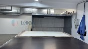 1 CABINE DE PINTURA 3 MESAS DE TRABALHO, 1 BANCADA, 2 ESTANTES, 2 PISTOLAS DE PINTURA, 5 ROLOS DE PINTURA, 1 BALANÇA DECIMAL E 1 MALA, 1 PROJETOR