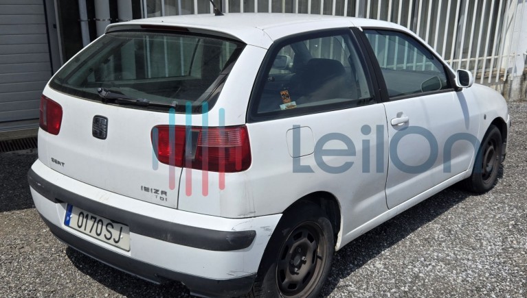 SEAT IBIZA DO ANO 2001
