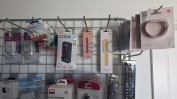 DIVERSO MATERIAL INFORMÁTICO, ARTIGOS DE PAPELARIA, RETALHO DE PERFUMES, COSMÉTICOS, PRODUTOS DE HIGIENE E ARTIGOS DE DROGARIA