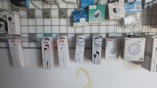DIVERSO MATERIAL INFORMÁTICO, ARTIGOS DE PAPELARIA, RETALHO DE PERFUMES, COSMÉTICOS, PRODUTOS DE HIGIENE E ARTIGOS DE DROGARIA