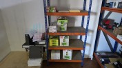 DIVERSO MATERIAL INFORMÁTICO, ARTIGOS DE PAPELARIA, RETALHO DE PERFUMES, COSMÉTICOS, PRODUTOS DE HIGIENE E ARTIGOS DE DROGARIA