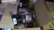 DIVERSO MATERIAL INFORMÁTICO, ARTIGOS DE PAPELARIA, RETALHO DE PERFUMES, COSMÉTICOS, PRODUTOS DE HIGIENE E ARTIGOS DE DROGARIA