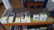 DIVERSO MATERIAL INFORMÁTICO, ARTIGOS DE PAPELARIA, RETALHO DE PERFUMES, COSMÉTICOS, PRODUTOS DE HIGIENE E ARTIGOS DE DROGARIA
