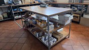 DIVERSO MATERIAL INFORMÁTICO, ARTIGOS DE PAPELARIA, RETALHO DE PERFUMES, COSMÉTICOS, PRODUTOS DE HIGIENE E ARTIGOS DE DROGARIA