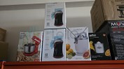 DIVERSO MATERIAL INFORMÁTICO, ARTIGOS DE PAPELARIA, RETALHO DE PERFUMES, COSMÉTICOS, PRODUTOS DE HIGIENE E ARTIGOS DE DROGARIA