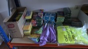 DIVERSO MATERIAL INFORMÁTICO, ARTIGOS DE PAPELARIA, RETALHO DE PERFUMES, COSMÉTICOS, PRODUTOS DE HIGIENE E ARTIGOS DE DROGARIA