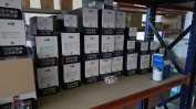 DIVERSO MATERIAL INFORMÁTICO, ARTIGOS DE PAPELARIA, RETALHO DE PERFUMES, COSMÉTICOS, PRODUTOS DE HIGIENE E ARTIGOS DE DROGARIA