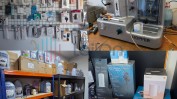 DIVERSO MATERIAL INFORMÁTICO, ARTIGOS DE PAPELARIA, RETALHO DE PERFUMES, COSMÉTICOS, PRODUTOS DE HIGIENE E ARTIGOS DE DROGARIA