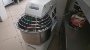 DIVERSO MATERIAL DE RESTAURAÇÃO
