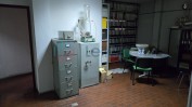 DIVERSO MATERIAL DE ESCRITÓRIO | DIVERSO MATERIAL E EQUIPAMENTO PARA FABRICAÇÃO E TRANSFORMAÇÃO DE VIDROS