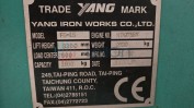1 EMPILHADOR A GÁS DA MARCA “YANG”