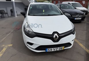 RENAULT CLIO DO ANO 2019 