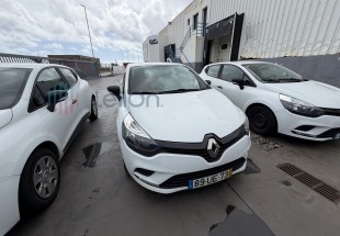 RENAULT CLIO DO ANO 2018 