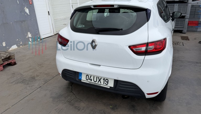 RENAULT CLIO DO ANO 2018 
