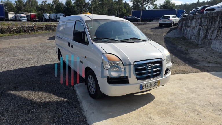 HYUNDAI modelo H1 DO ANO 2006