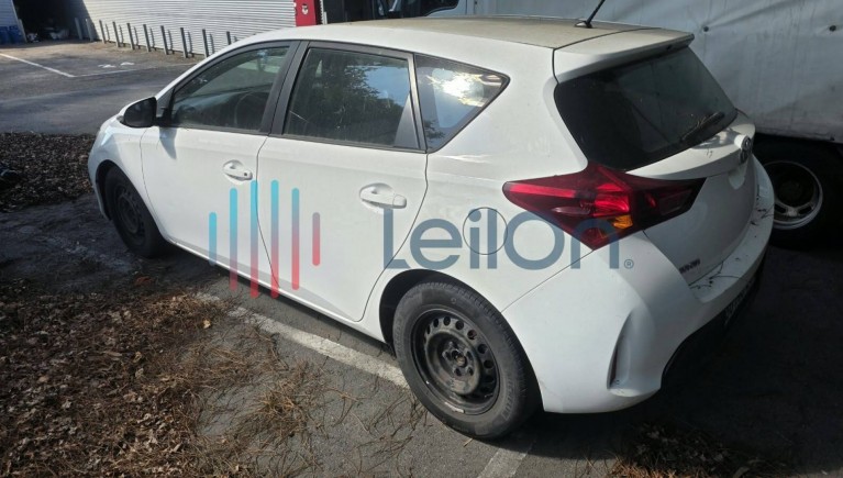 TOYOTA AURIS DO ANO 2013