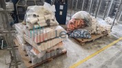 DIVERSO MATERIAL E EQUIPAMENTO   PARA CONFECÇÃO - PÓVOA DE VARZIM 