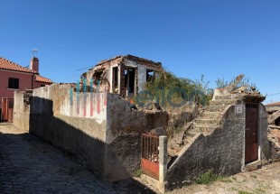 1/8 PRÉDIO URBANO SITO EM SANTA COMBA DÃO
