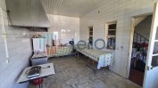 PRÉDIO MISTO SITO EM SANTA COMBA DÃO COM ÁREA TOTAL DE 1.544,80 M2