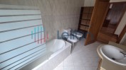 MORADIA COM 377 M2 - FRADELOS