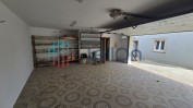 MORADIA COM 377 M2 - FRADELOS
