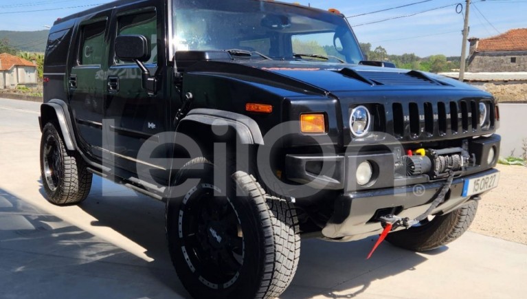 HUMMER H2