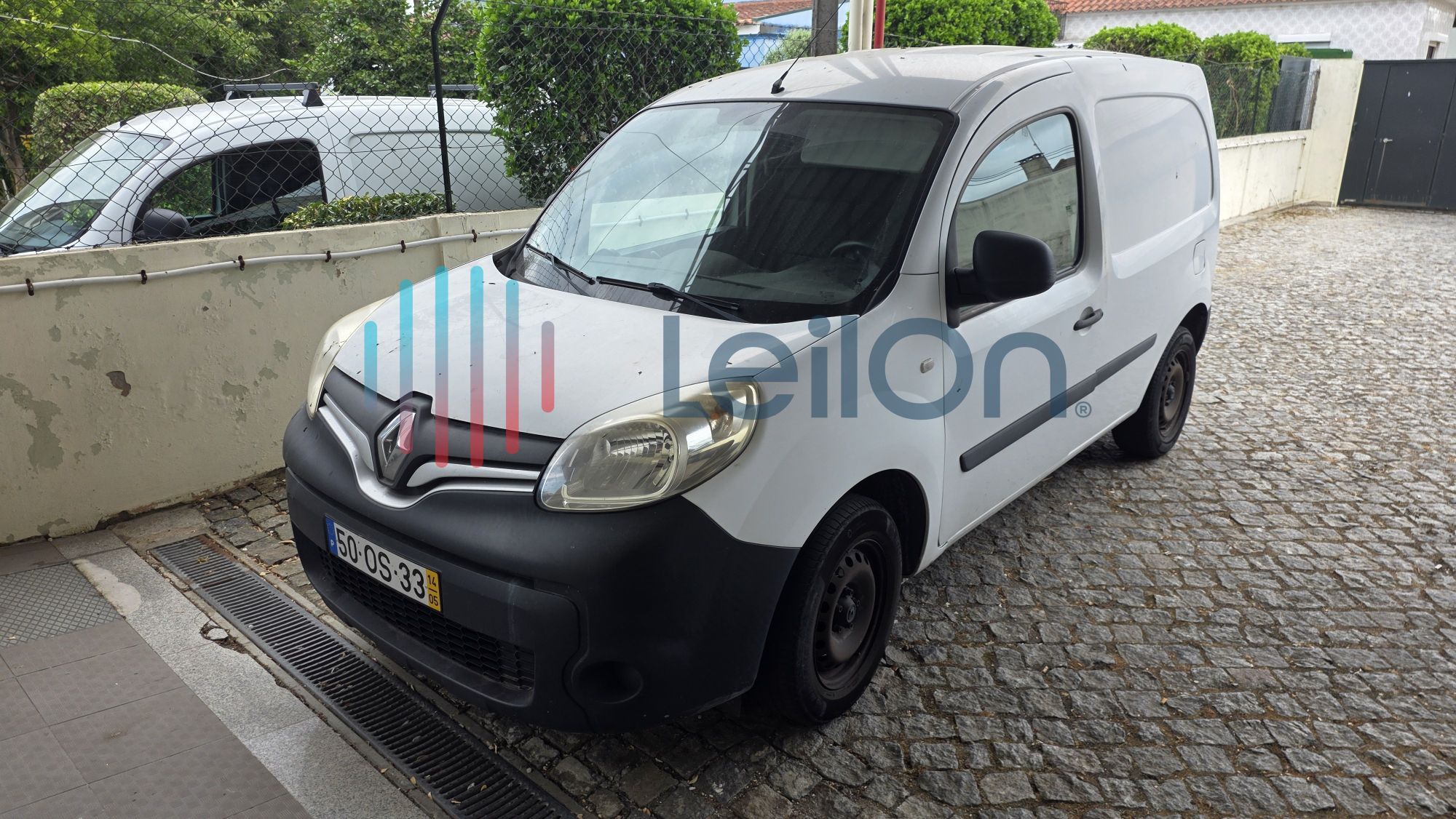 Fotografia de veículo: VIATURA “RENAULT” DO ANO 2014